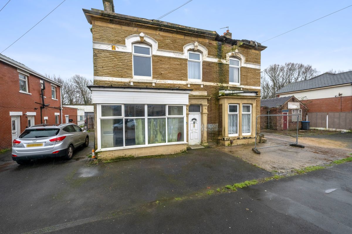 Property for Auction in Lincolnshire - 142-144 Watson Road, Blackpool, Lancashire, FY4 3EE