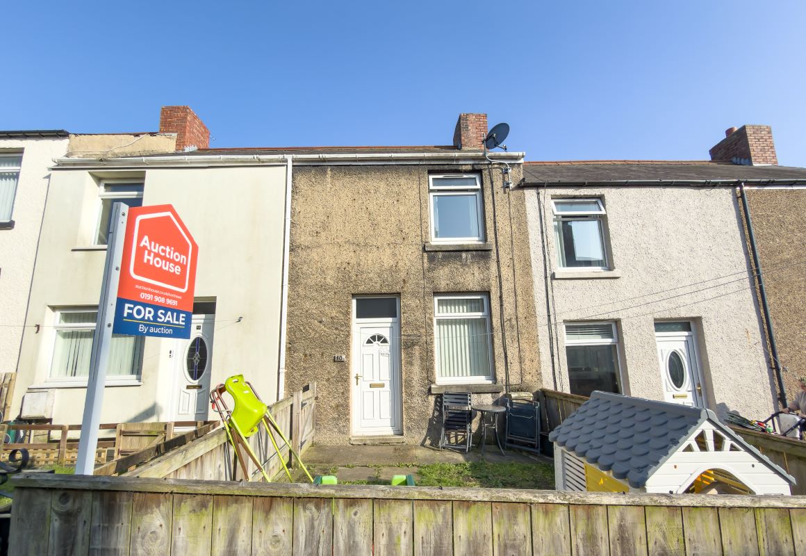 Property for Auction in North East - 10 Ravenside Terrace Chopwell, Newcastle upon Tyne, Tyne and Wear, NE17 7LE