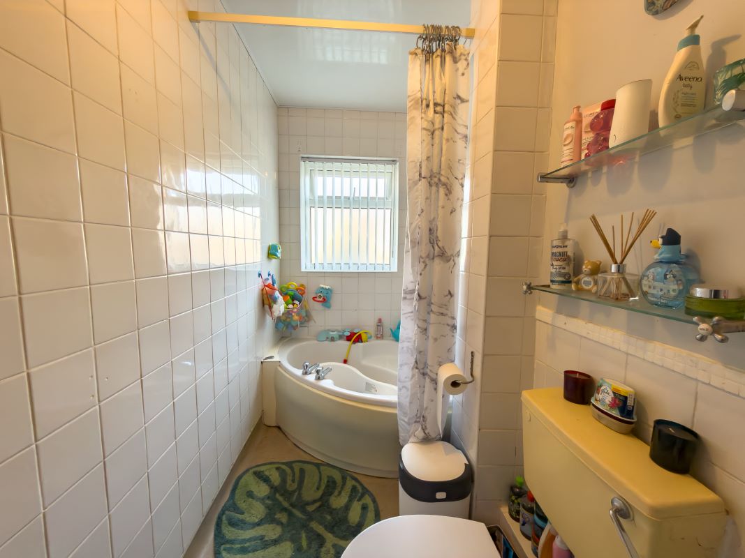 10 Ravenside Terrace Chopwell, Newcastle upon Tyne, Tyne and Wear, NE17 7LE