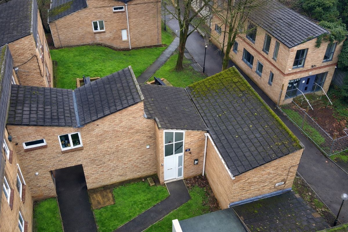 Property for Auction in South Yorkshire - 30 Park Village 200 Norfolk Park Road, Sheffield, South Yorkshire, S2 2UA