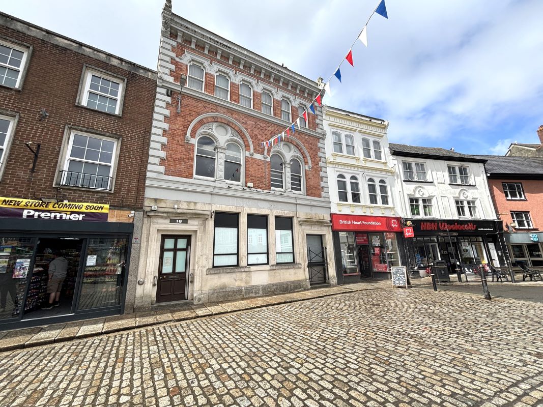Property for Auction in South West - 18 and 20 Broad Street, Launceston, Cornwall, PL15 8AQ