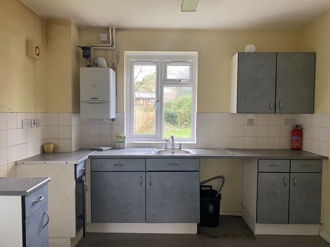 45 Stuart Way, Windsor, Berkshire, SL4 5LR