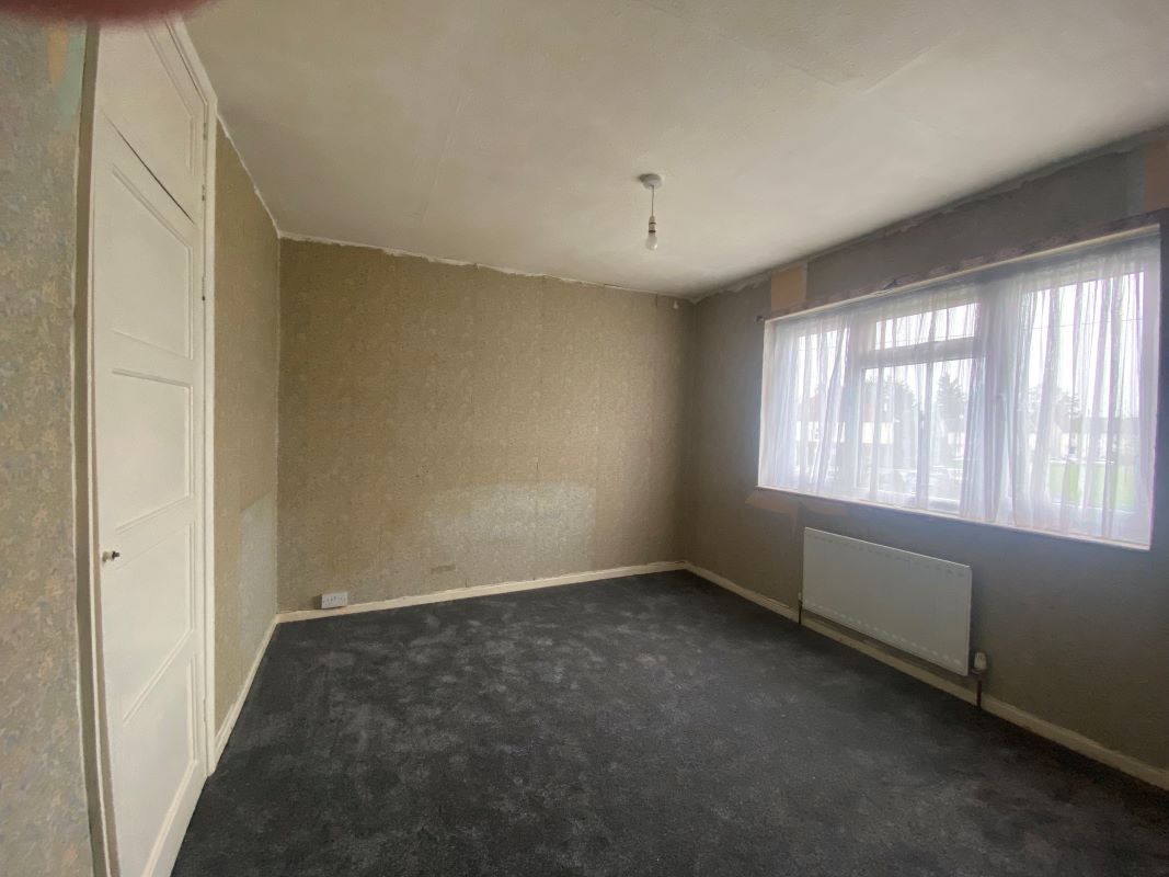 45 Stuart Way, Windsor, Berkshire, SL4 5LR