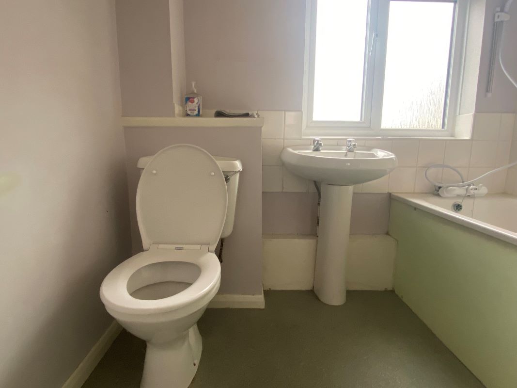 45 Stuart Way, Windsor, Berkshire, SL4 5LR