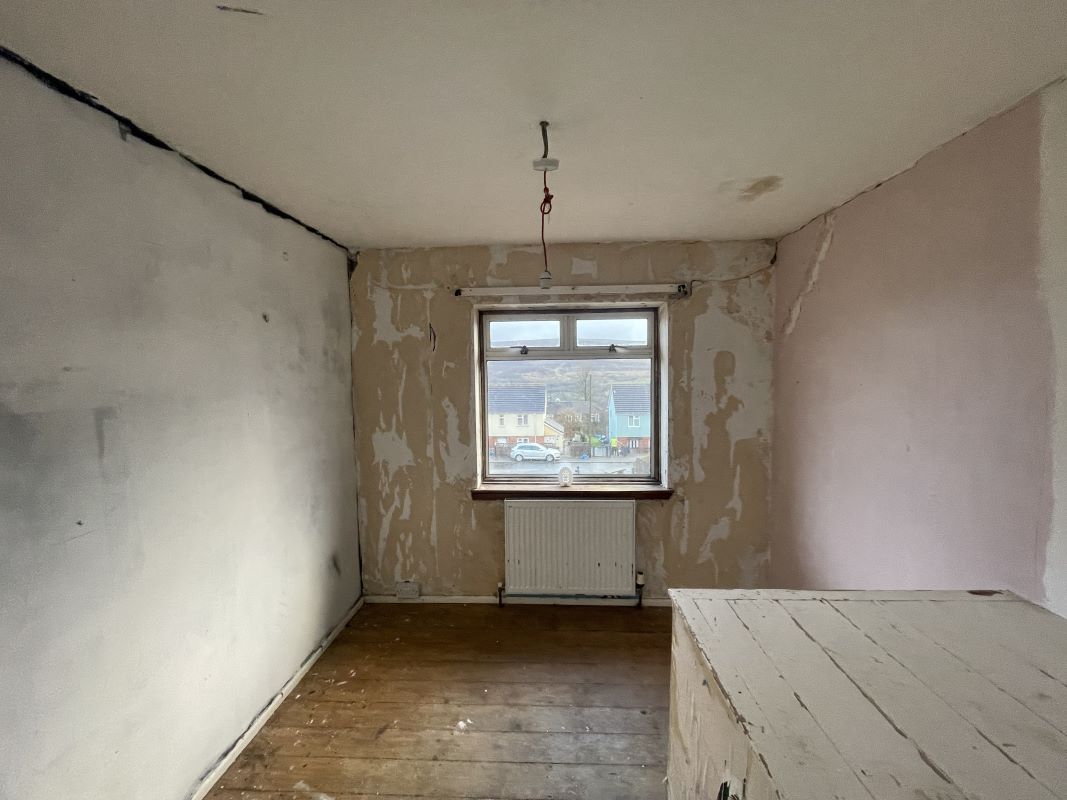 98 Hillside Avenue, Blaenavon, Pontypool, Torfaen, NP4 9JE