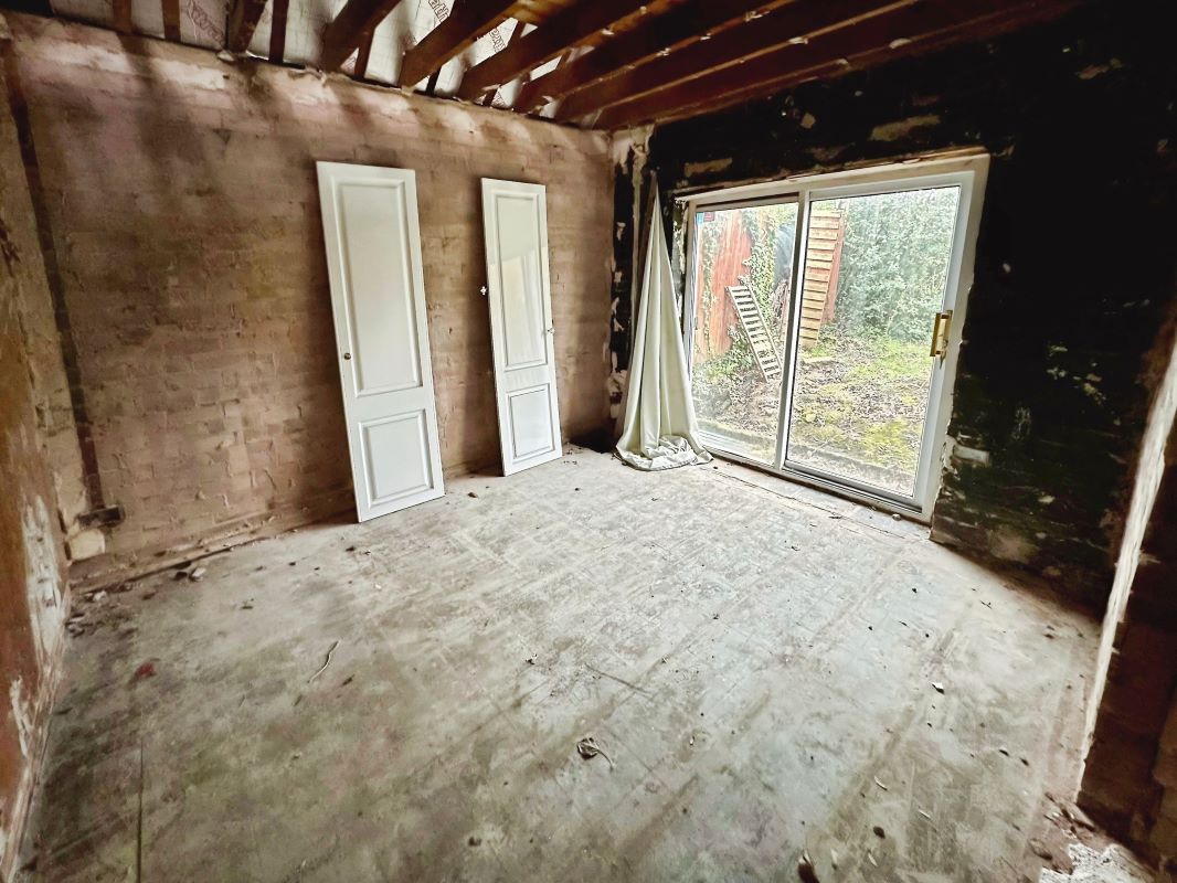 330 Crewe Road, Shavington, Crewe, Cheshire, CW2 5AF