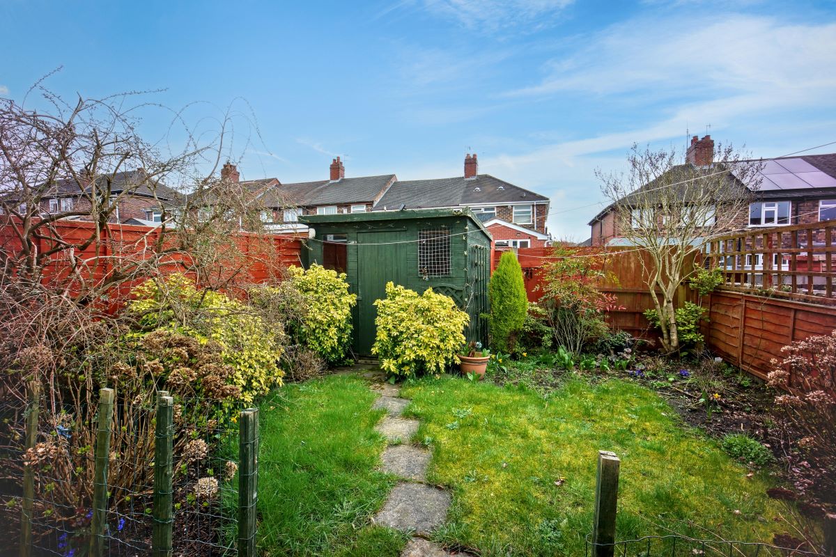 22 Beckton Avenue, Stoke-On-Trent, Staffordshire, ST6 6ET