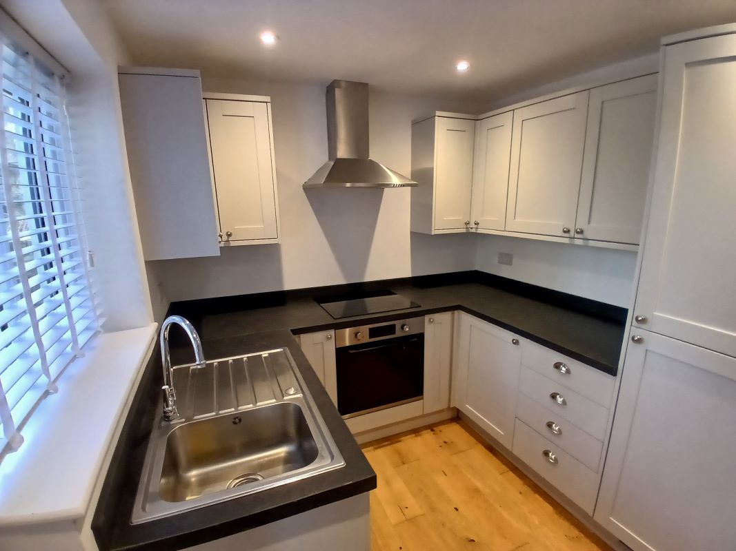 2 Fairhead Cottages Fairhead, Whitby, North Yorkshire, YO22 5PN