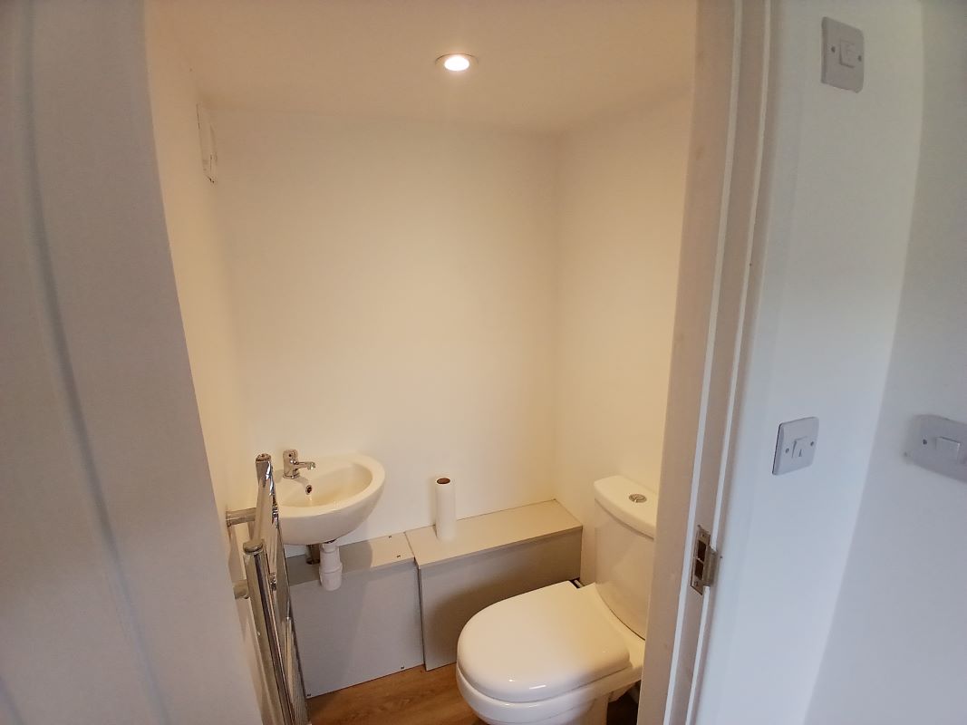 2 Fairhead Cottages Fairhead, Whitby, North Yorkshire, YO22 5PN