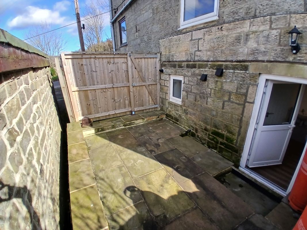 2 Fairhead Cottages Fairhead, Whitby, North Yorkshire, YO22 5PN