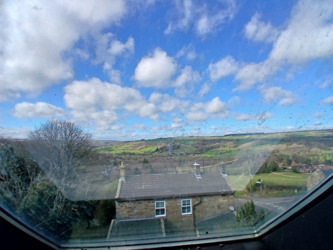 2 Fairhead Cottages Fairhead, Whitby, North Yorkshire, YO22 5PN