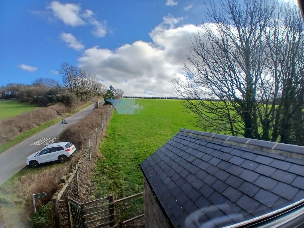 2 Fairhead Cottages Fairhead, Whitby, North Yorkshire, YO22 5PN