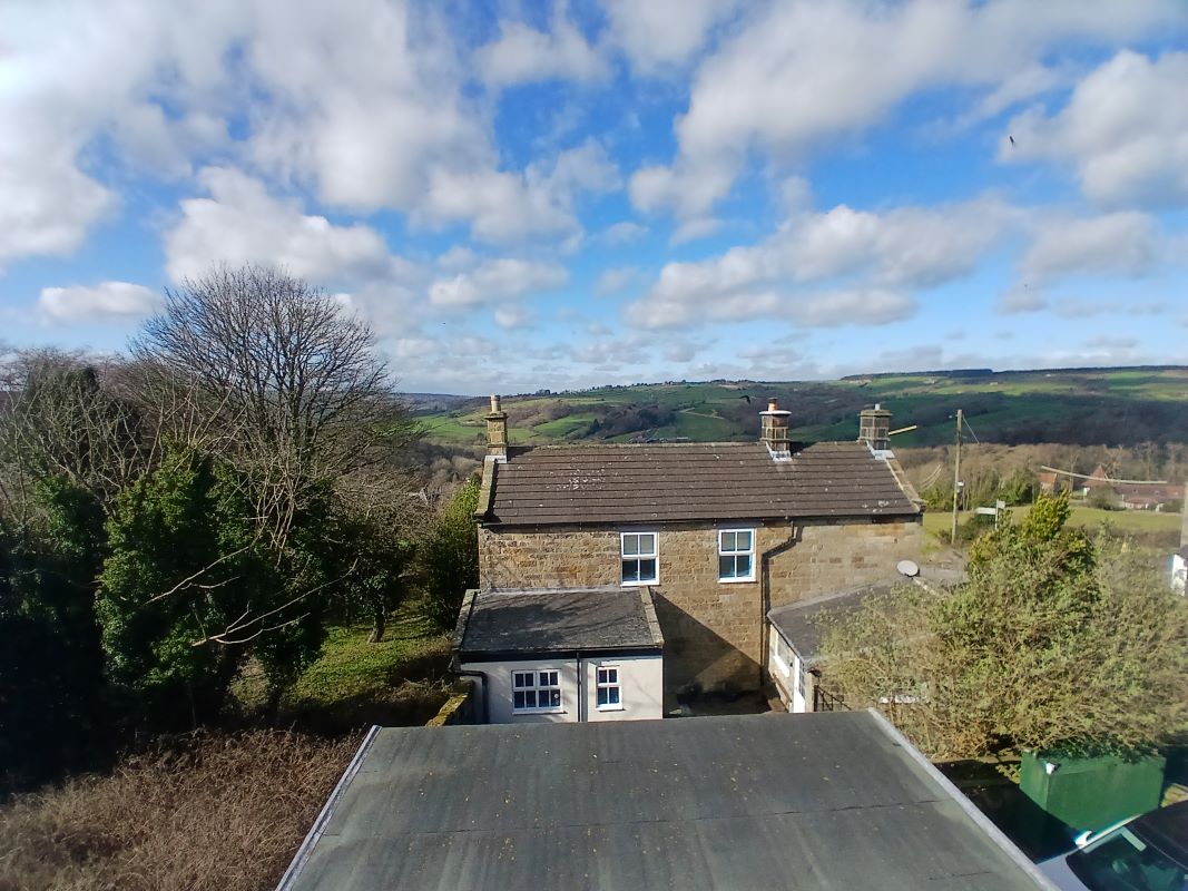 2 Fairhead Cottages Fairhead, Whitby, North Yorkshire, YO22 5PN