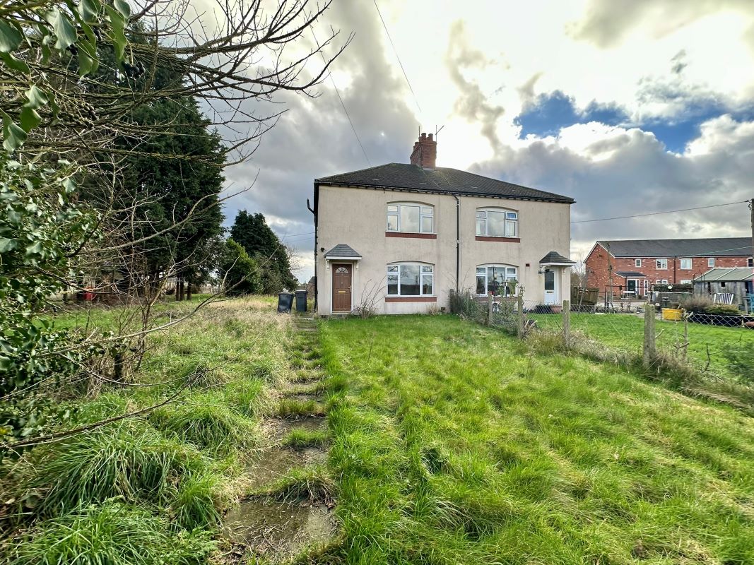 Property for Auction in Cheshire, Staffordshire & Shropshire - 3 Fields View Burleydam, Whitchurch, Shropshire, SY13 4BD