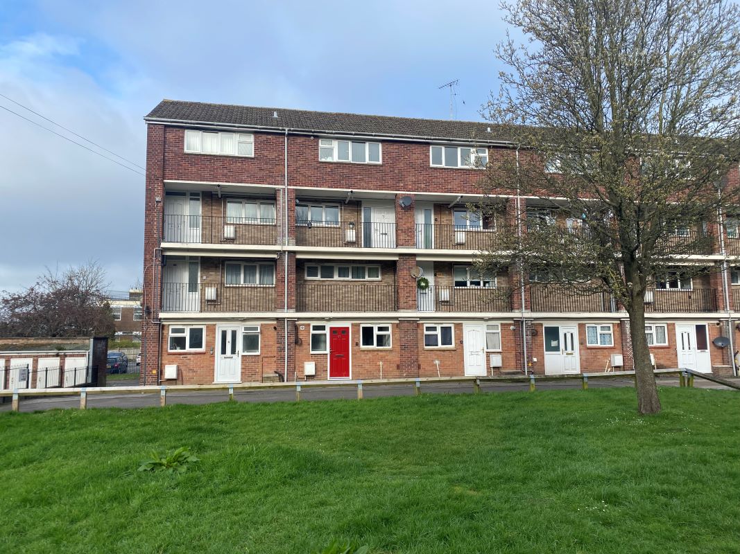 Property for Auction in South West - 61 Wellington Flats Salthouse Lane, Yeovil, Somerset, BA20 1TY