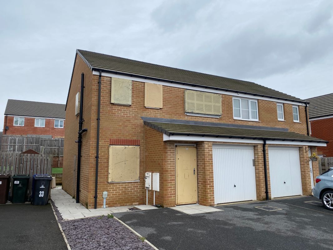 Property for Auction in North West - 37 Lundhill Drive Wombwell, Barnsley, South Yorkshire, S73 0WG