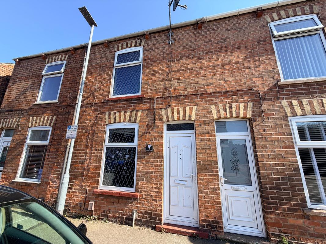 Property for Auction in Lincolnshire - 3 Belmont Street, Scunthorpe, South Humberside, DN16 2SB