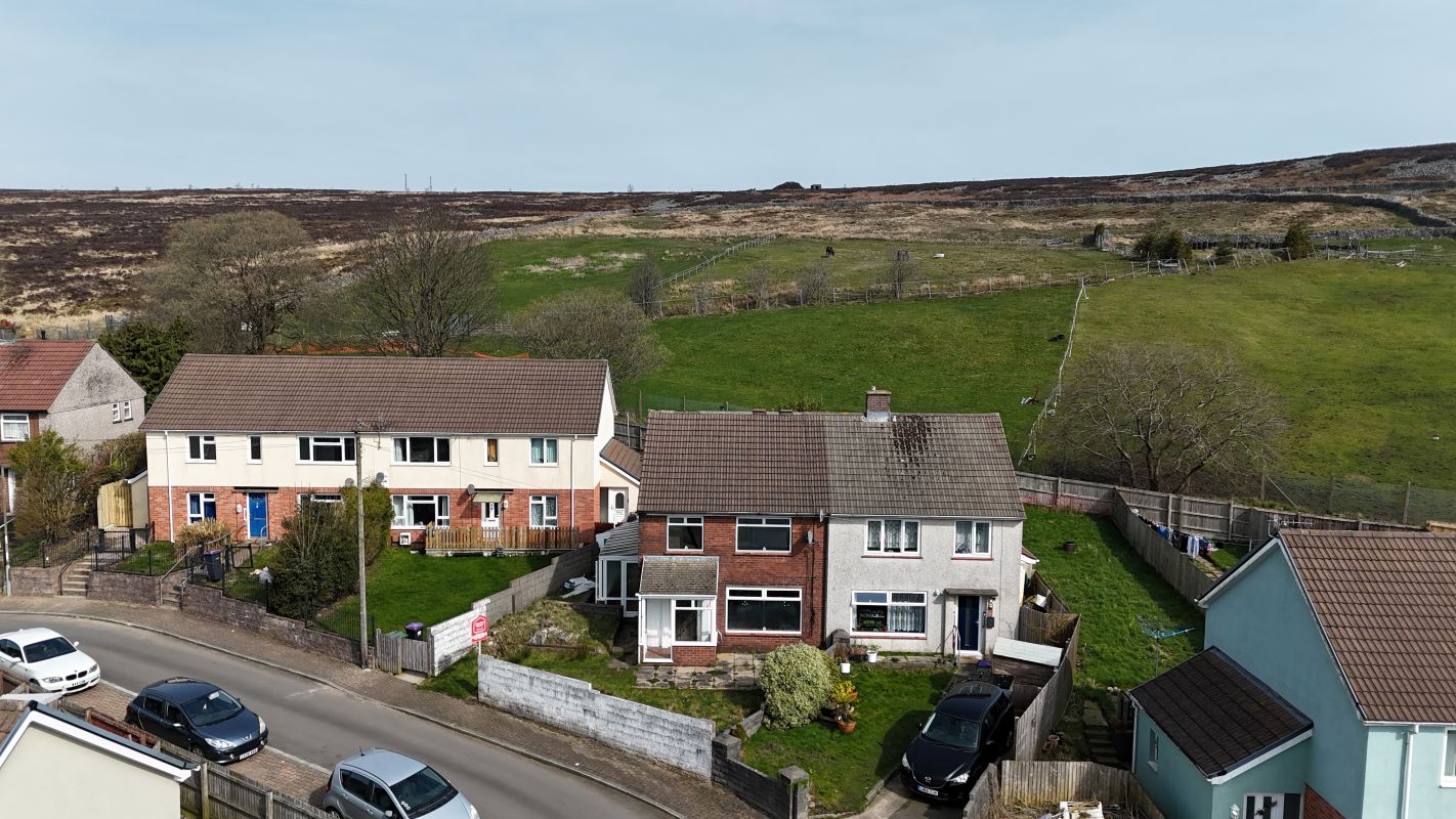 Property for Auction in Wales - 98 Hillside Avenue Blaenavon, Pontypool, Torfaen, NP4 9JE