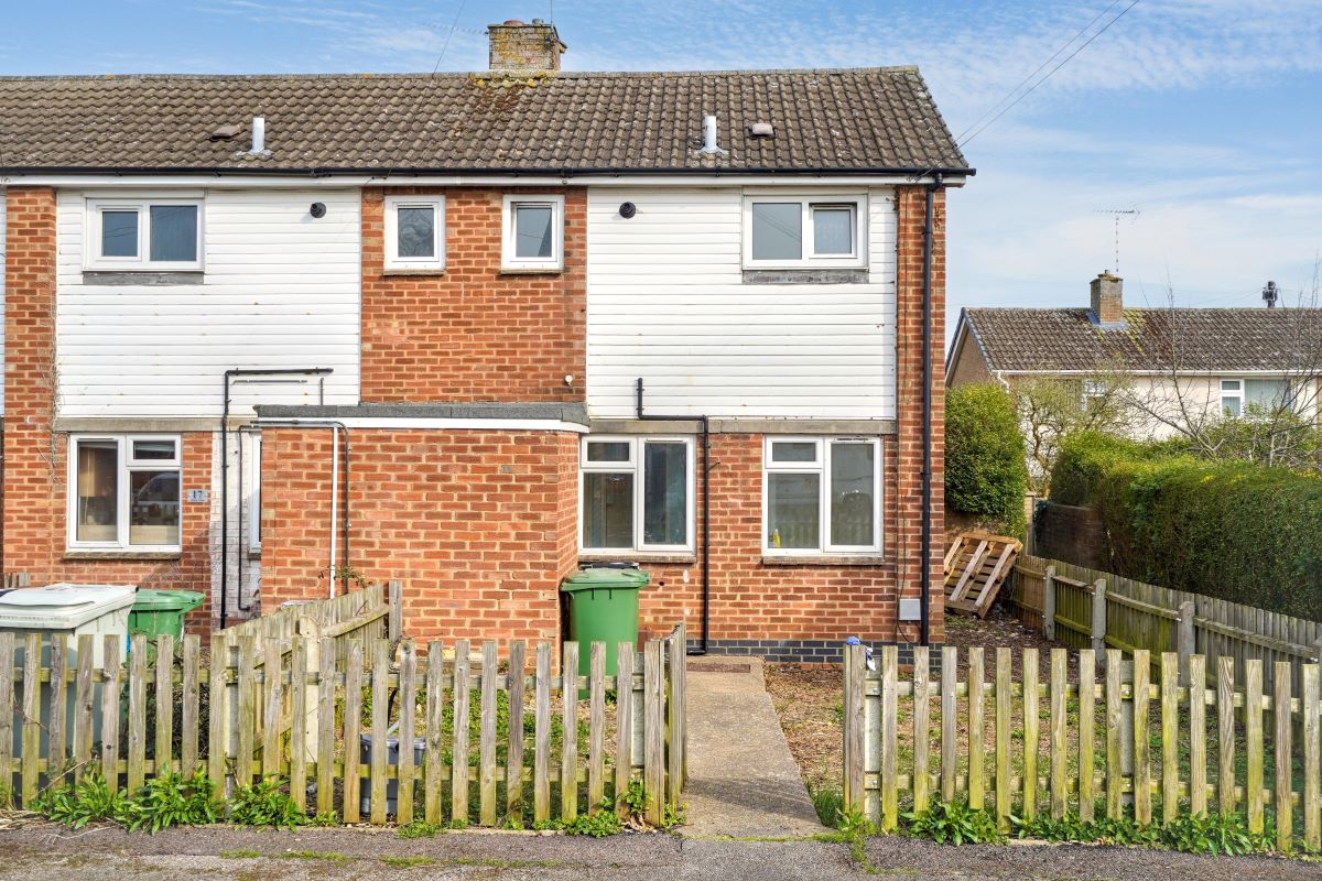 Property for Auction in South Yorkshire - 18 Alpine Close, Oakham, Rutland, LE15 6NP