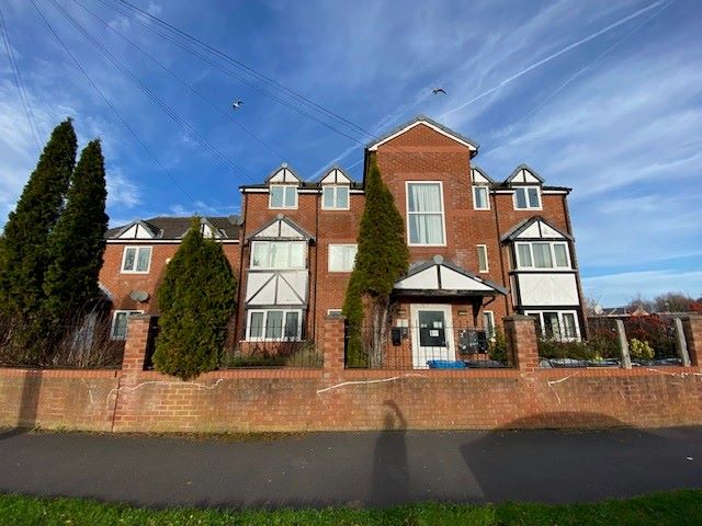 Property for Auction in North West - Flat 8 Beech Court, Widnes, Cheshire, WA8 4PG