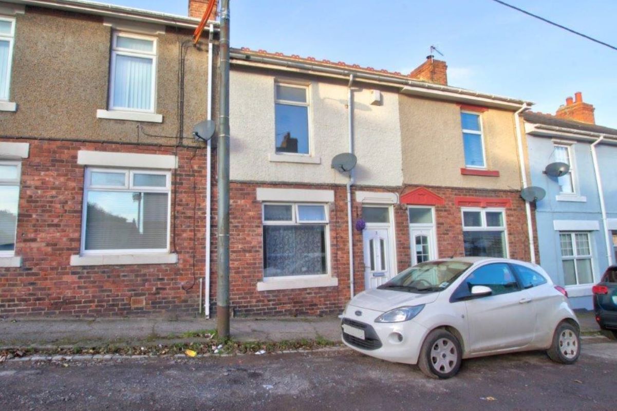 Property for Auction in Lincolnshire - 3 Frederick Street Coundon, Bishop Auckland, County Durham, DL14 8PW
