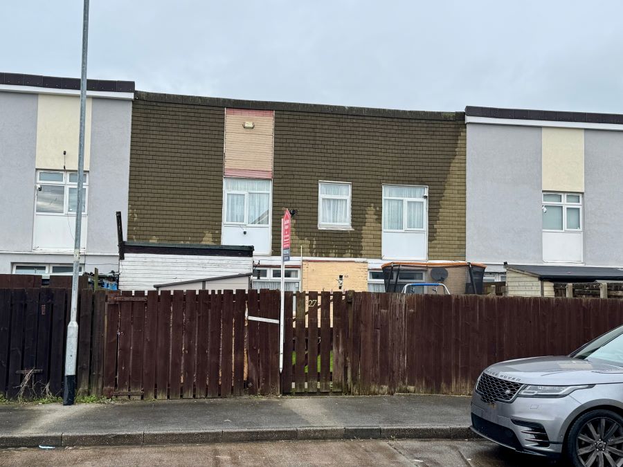 27 Whitstone Close, Bransholme, Hull, East Yorkshire, HU7 4DX