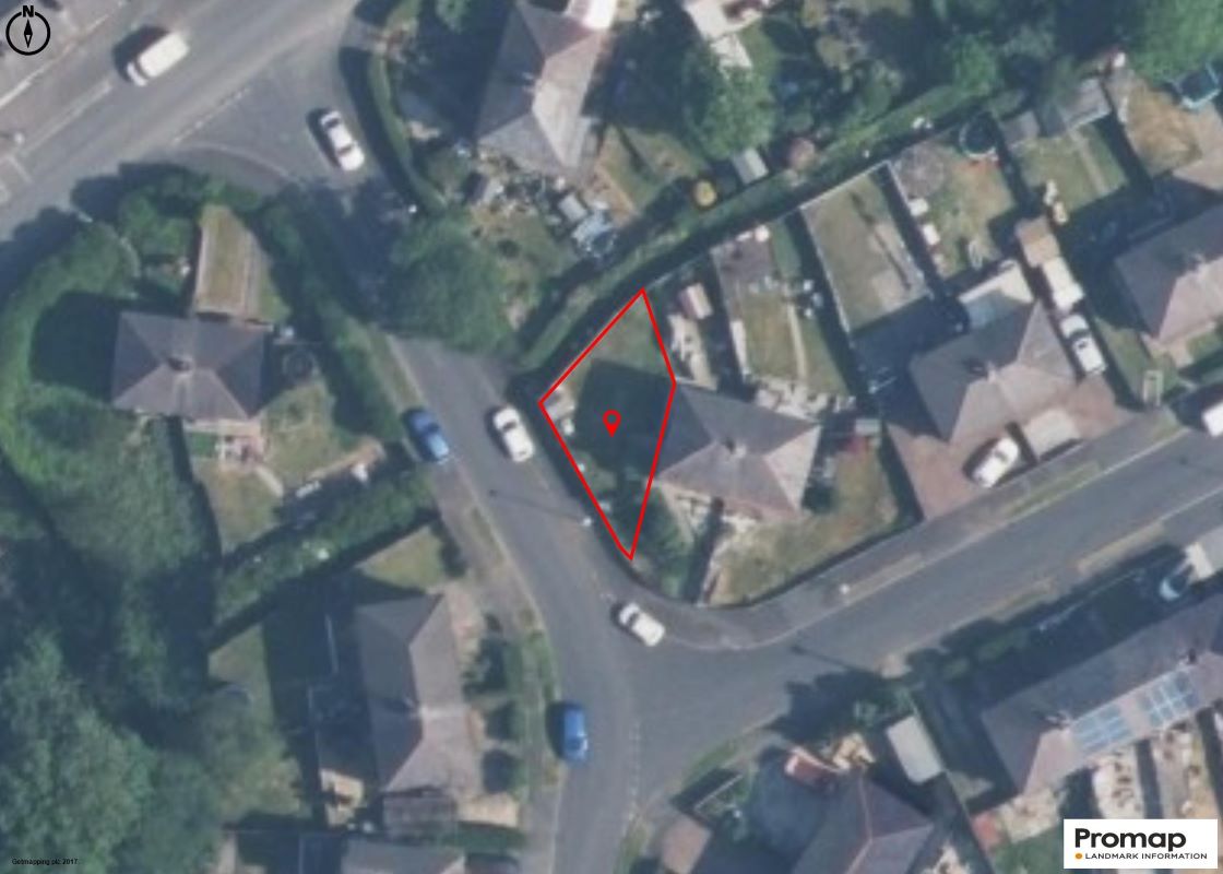 Property for Auction in Manchester - Land Off 1 North Avenue, Stalybridge, Cheshire, SK15 1BZ