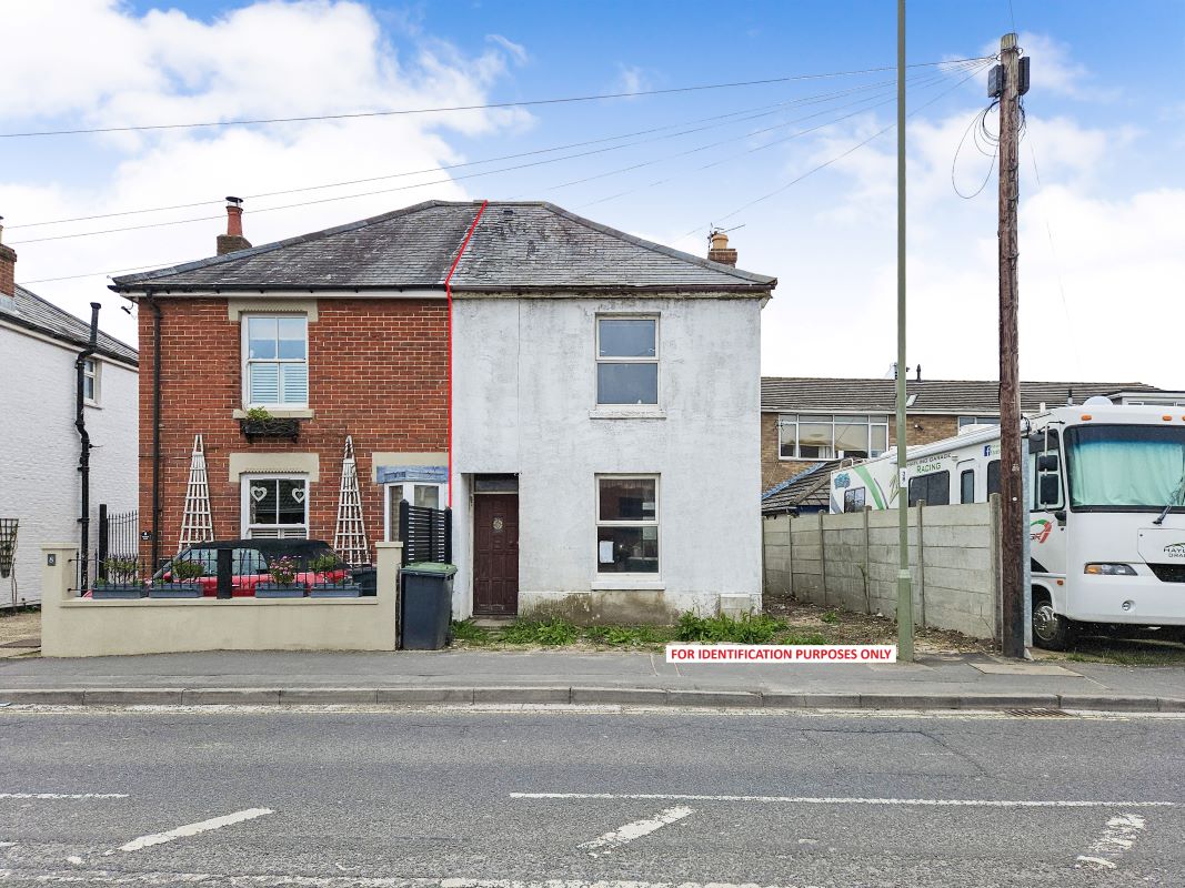 Property for Auction in Lincolnshire - 6 Church Road, Hayling Island, Hampshire, PO11 0NT