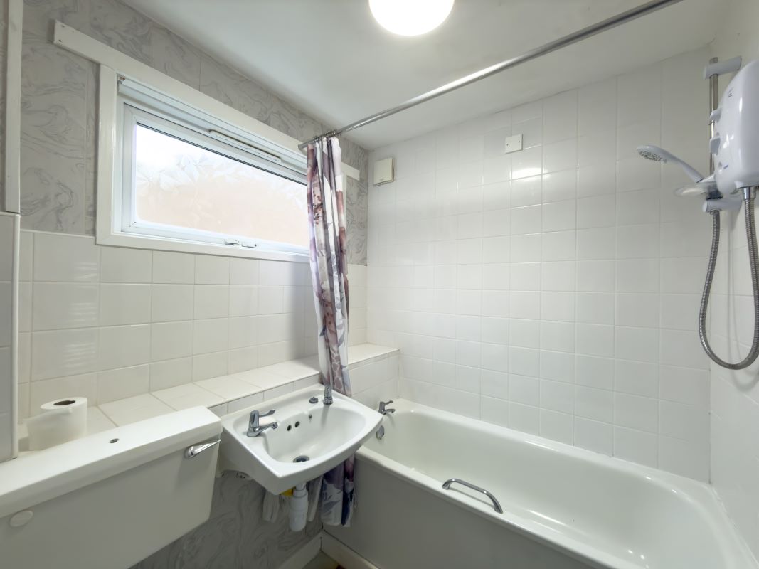 43 Stainton Drive, Gateshead, Tyne And Wear, NE10 9QU