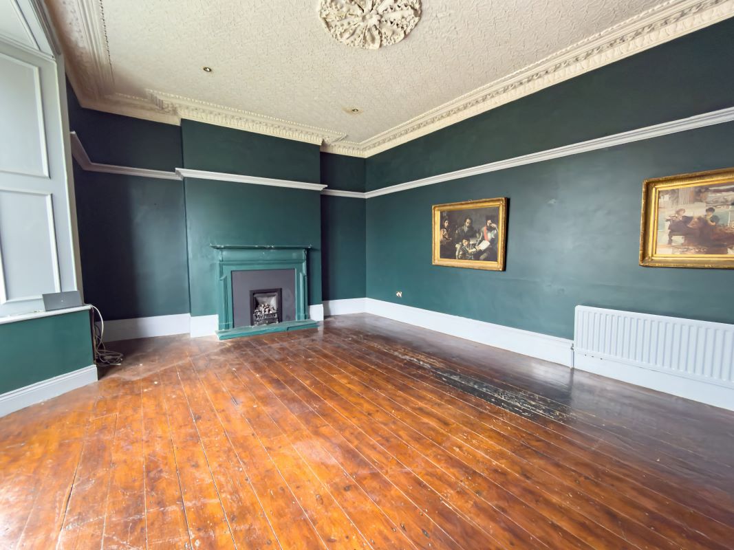 5 Thornhill Crescent, Sunderland, Tyne and Wear, SR2 7AD