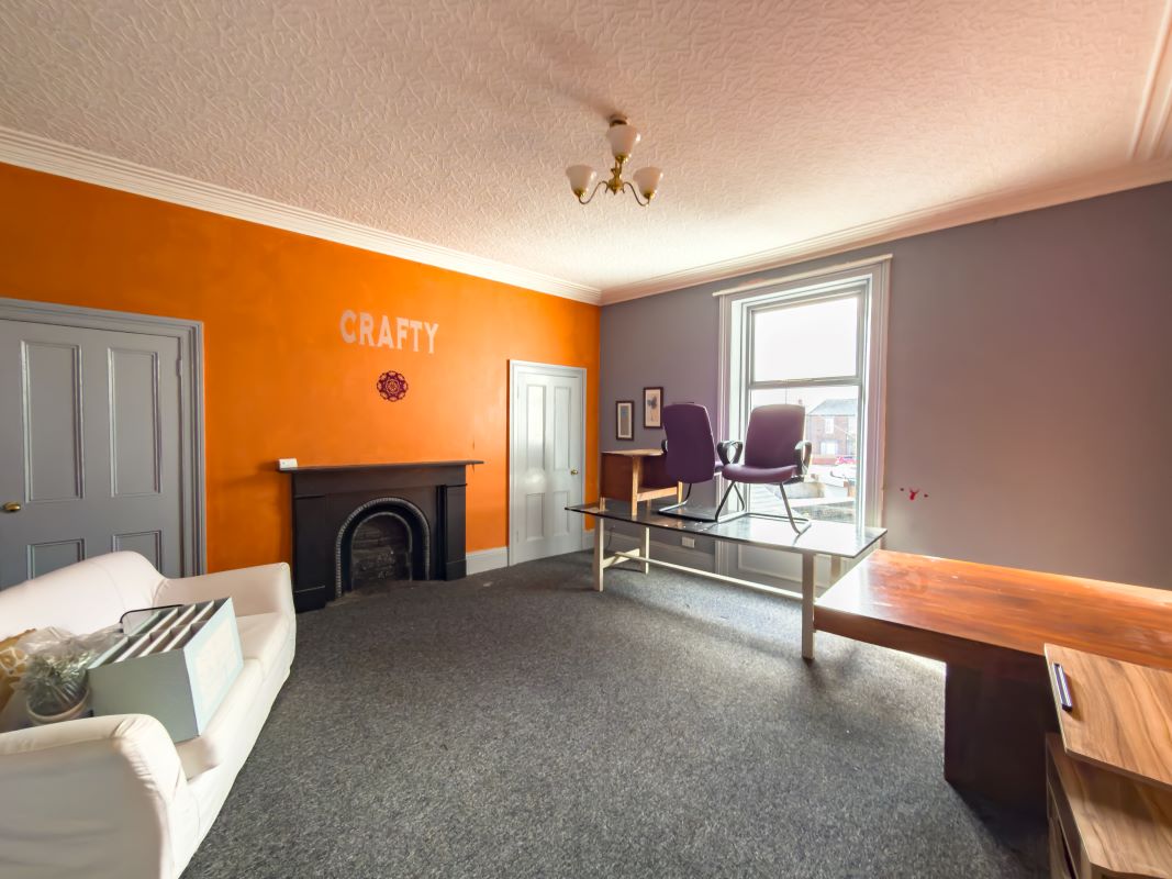 5 Thornhill Crescent, Sunderland, Tyne and Wear, SR2 7AD