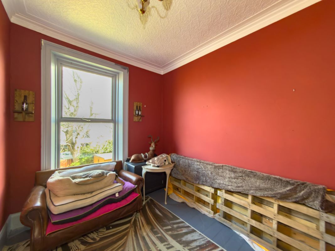 5 Thornhill Crescent, Sunderland, Tyne and Wear, SR2 7AD