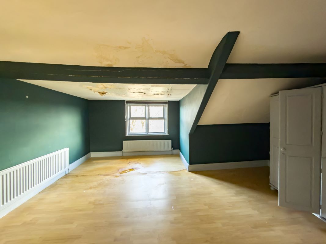 5 Thornhill Crescent, Sunderland, Tyne and Wear, SR2 7AD