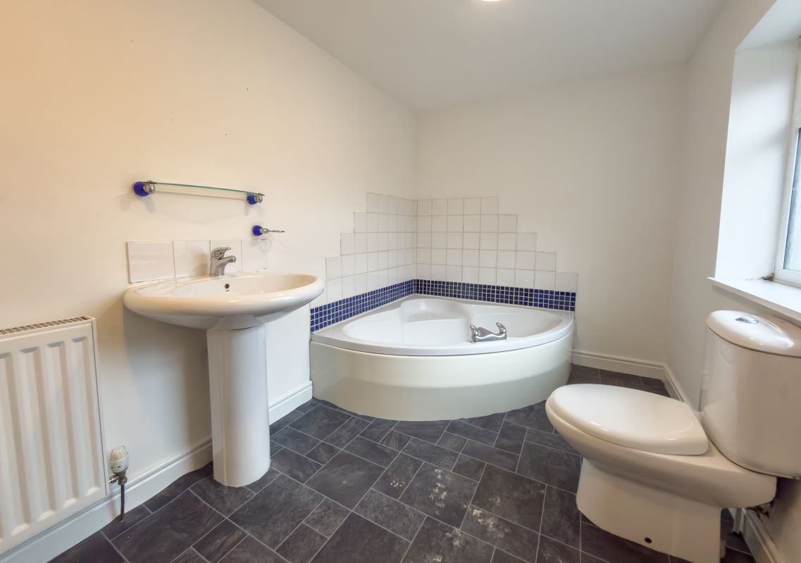 4 Rosemount Terrace, Crook, County Durham, DL15 9EN