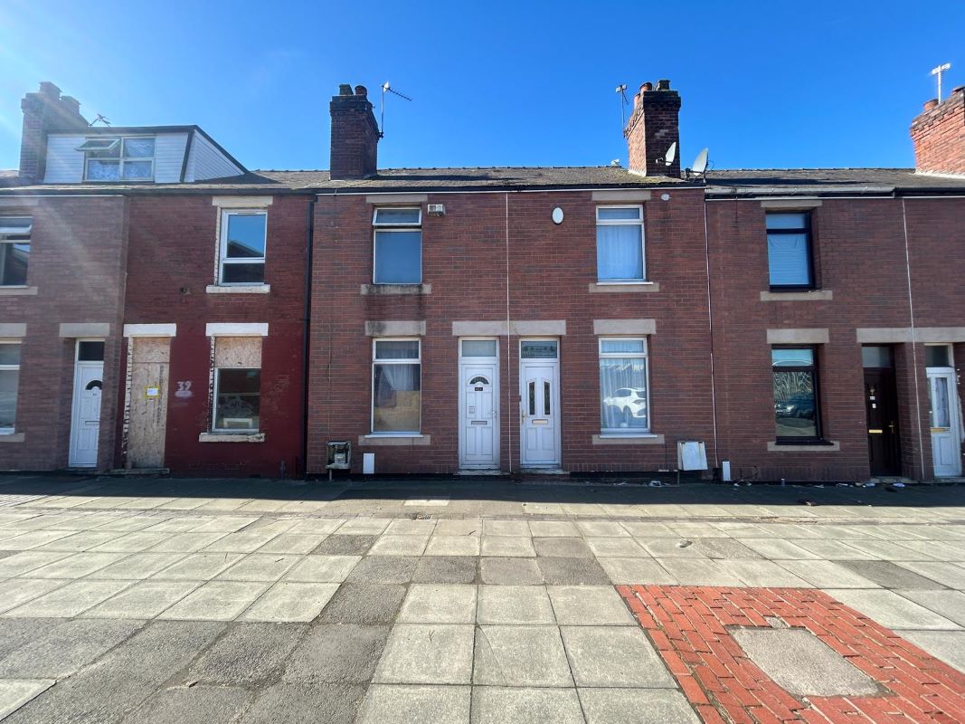 Property for Auction in South Yorkshire - 41 Crimpsall Road, Doncaster, South Yorkshire, DN4 0BQ