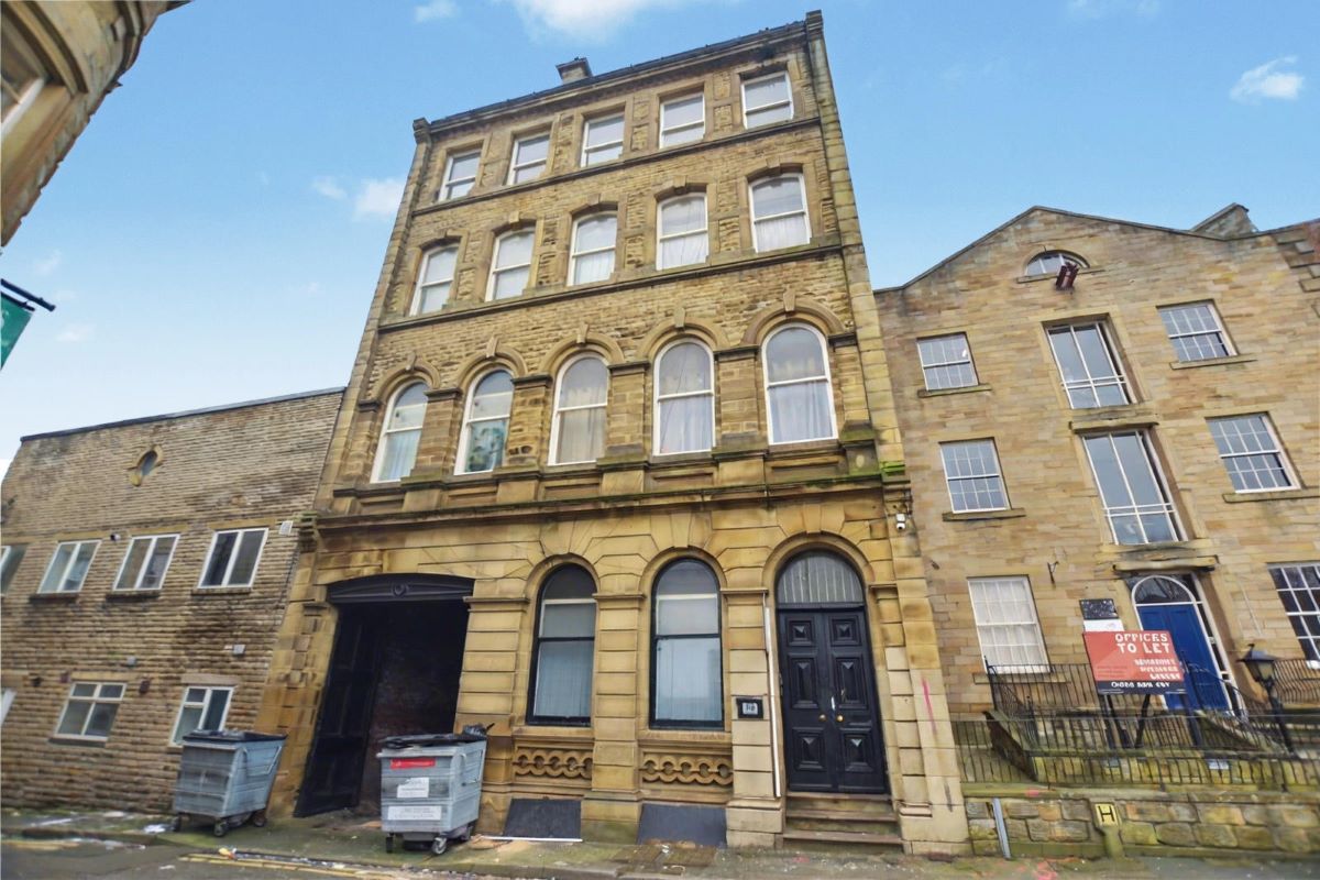 Property for Auction in West Yorkshire - Flat 7, 19 Croft Street, Dewsbury, West Yorkshire, WF13 1AR