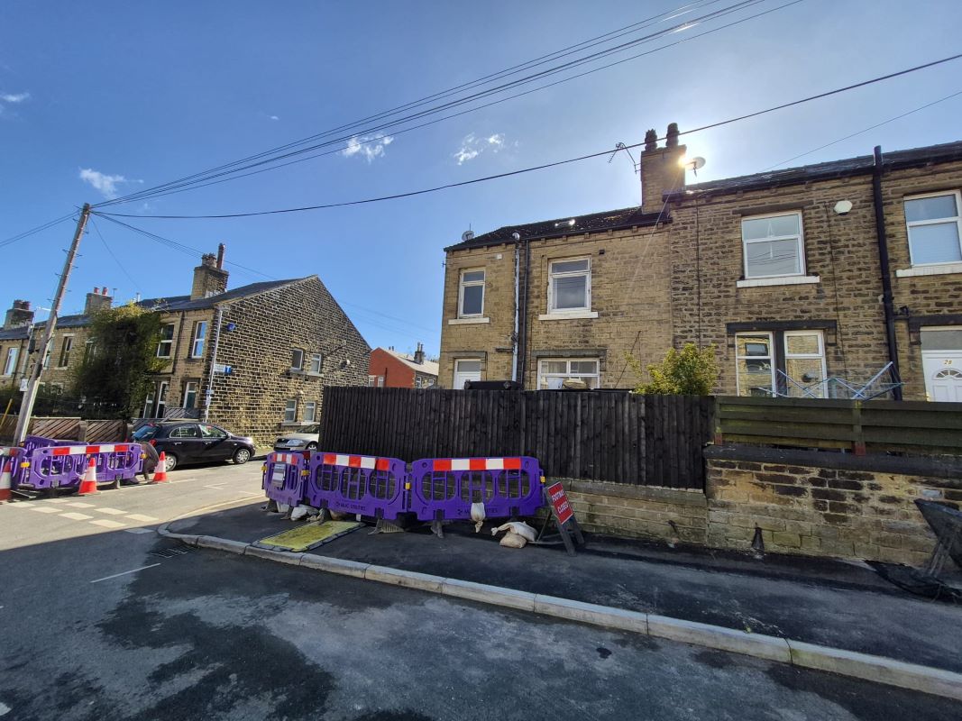 30 May Street, Huddersfield, West Yorkshire, HD4 5DG