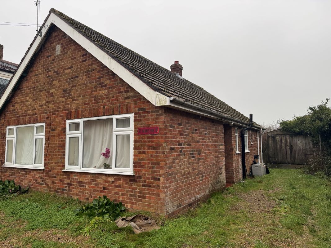 12 Filby Lane Ormesby, Great Yarmouth, Norfolk, NR29 3JR