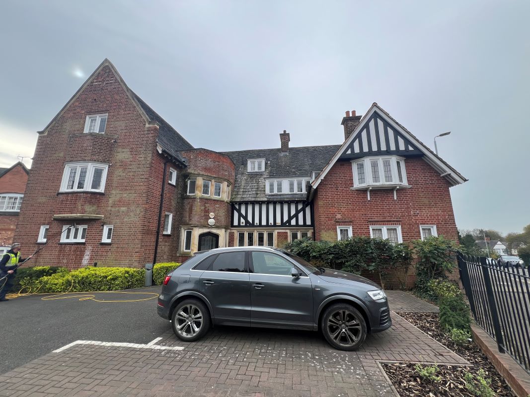 Property for Auction in Leicestershire - 79 Hermitage Court, 79 Hermitage Court Honeywell Close, Leicester, Leicestershire, LE2 5QQ