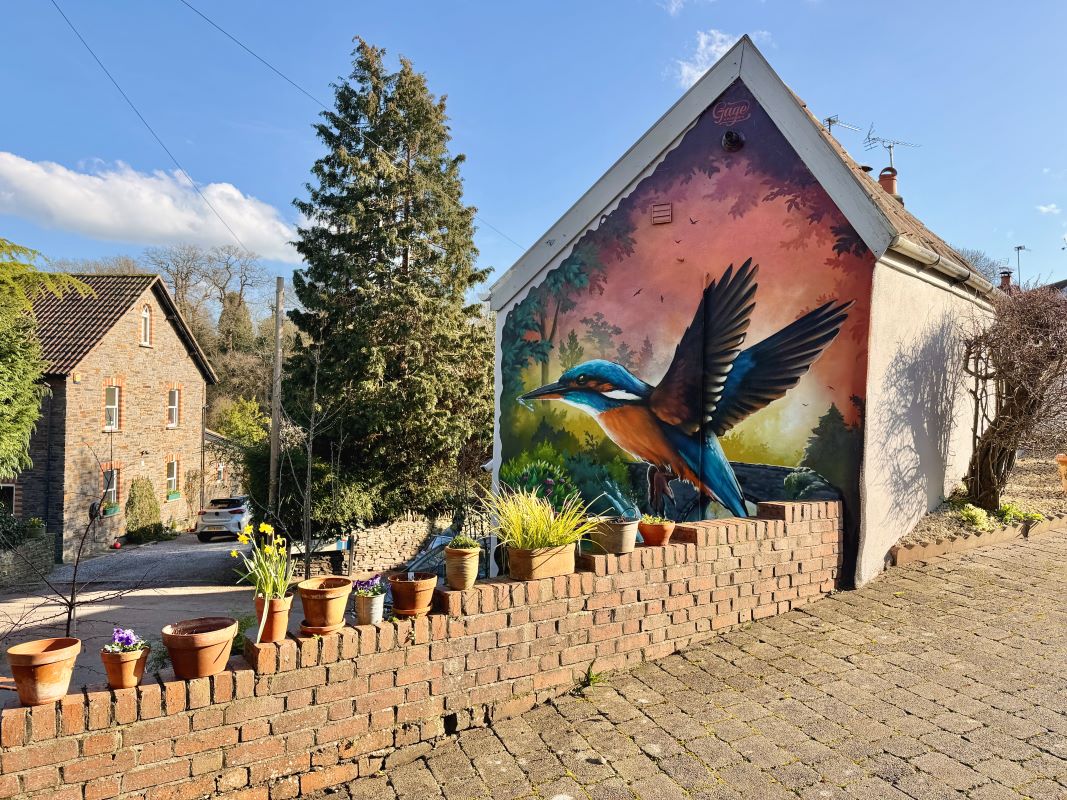 Cellarman Cottage Frenchay Hill, Bristol, Avon, BS16 1LU