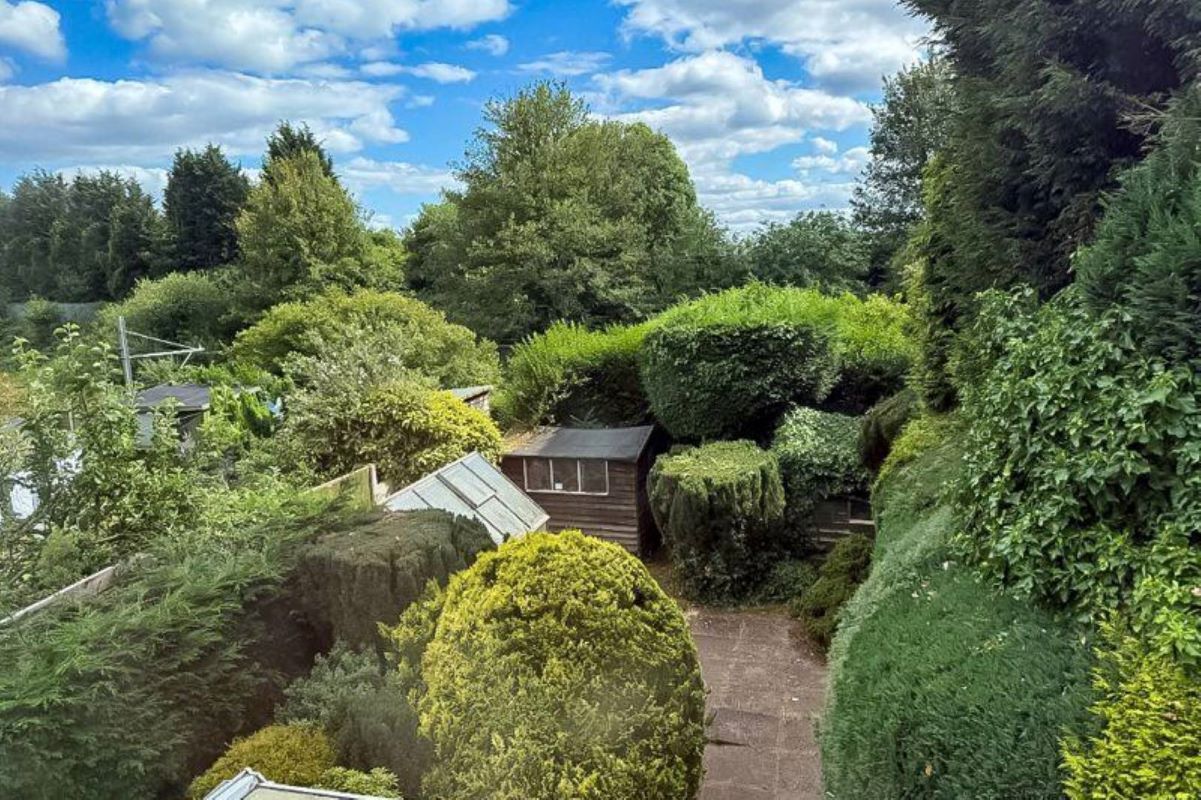 27, Beatrice Street, Walsall, West Midlands, WS3 2AY