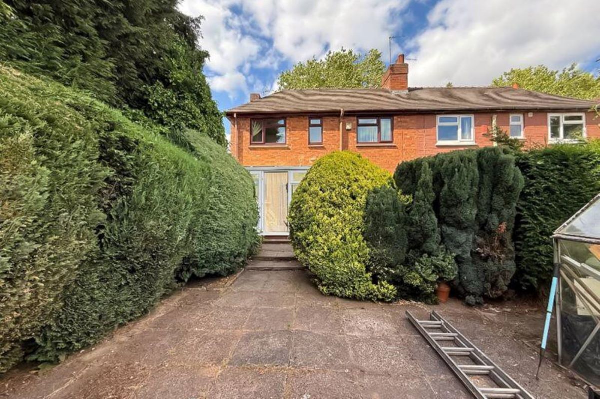 27, Beatrice Street, Walsall, West Midlands, WS3 2AY