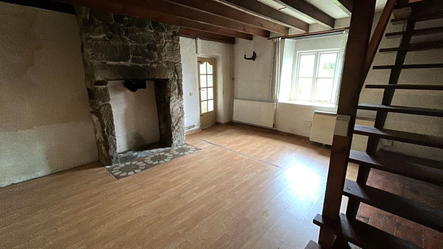 Lower Crane Farm Cottage Crane, Camborne, Cornwall, TR14 7PX