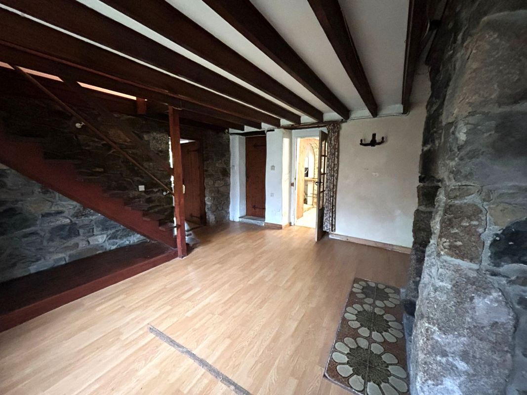 Lower Crane Farm Cottage Crane, Camborne, Cornwall, TR14 7PX