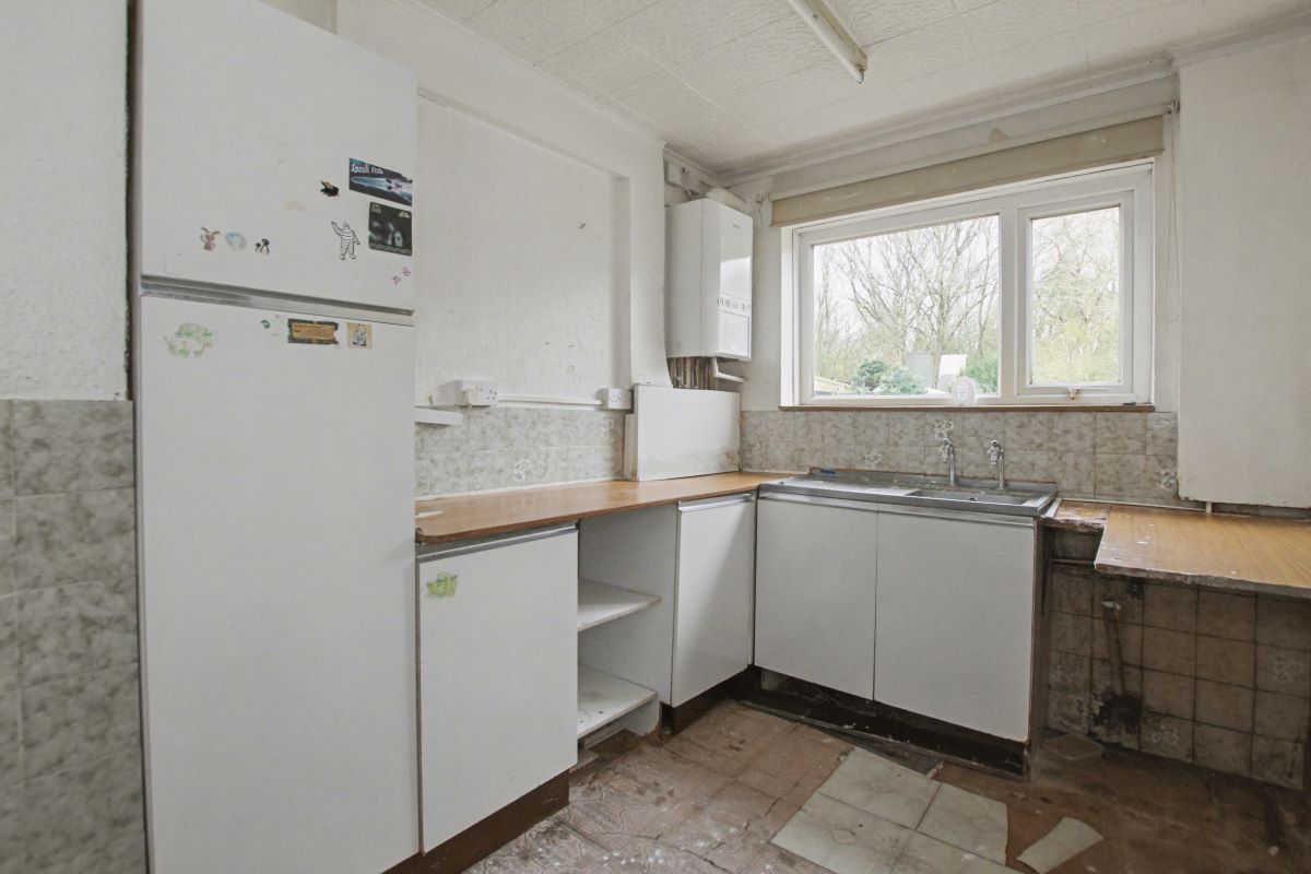 13 Droitwich Close, Newcastle, Staffordshire, ST5 6RA