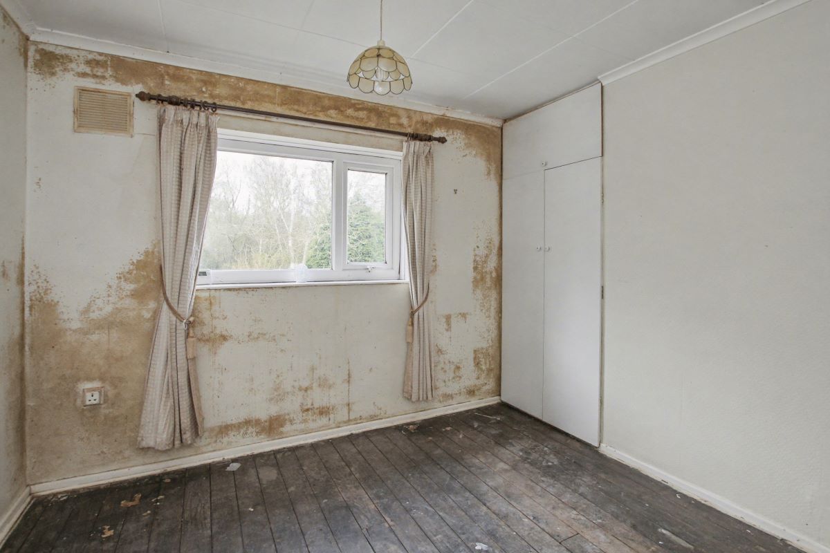 13 Droitwich Close, Newcastle, Staffordshire, ST5 6RA