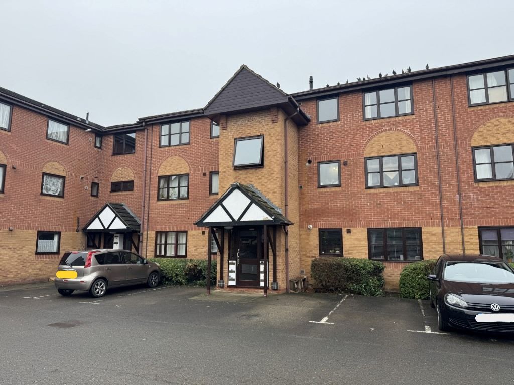 Property for Auction in East Anglia - 9 Rugby Court, Grantham, Lincolnshire, NG31 6HZ