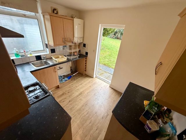 8 Gordon Gardens, Edgware, Middlesex, HA8 5HG