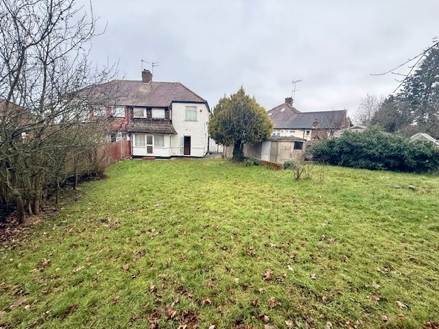 8 Gordon Gardens, Edgware, Middlesex, HA8 5HG