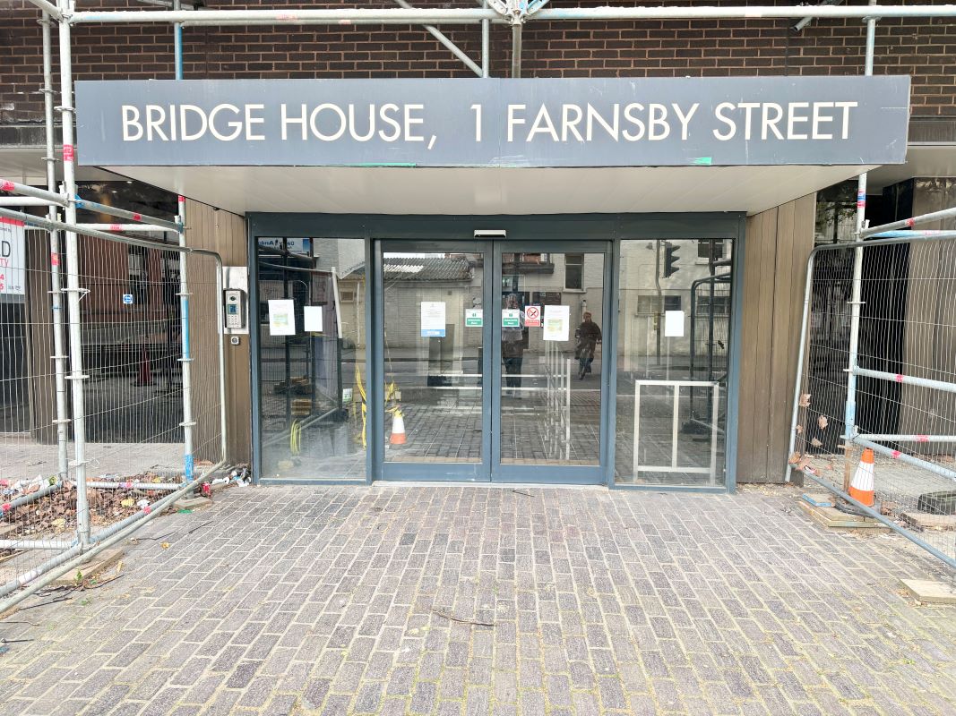 Property for Auction in South West - Flat 22 1 Farnsby Street, Swindon, Wiltshire, SN1 5AP